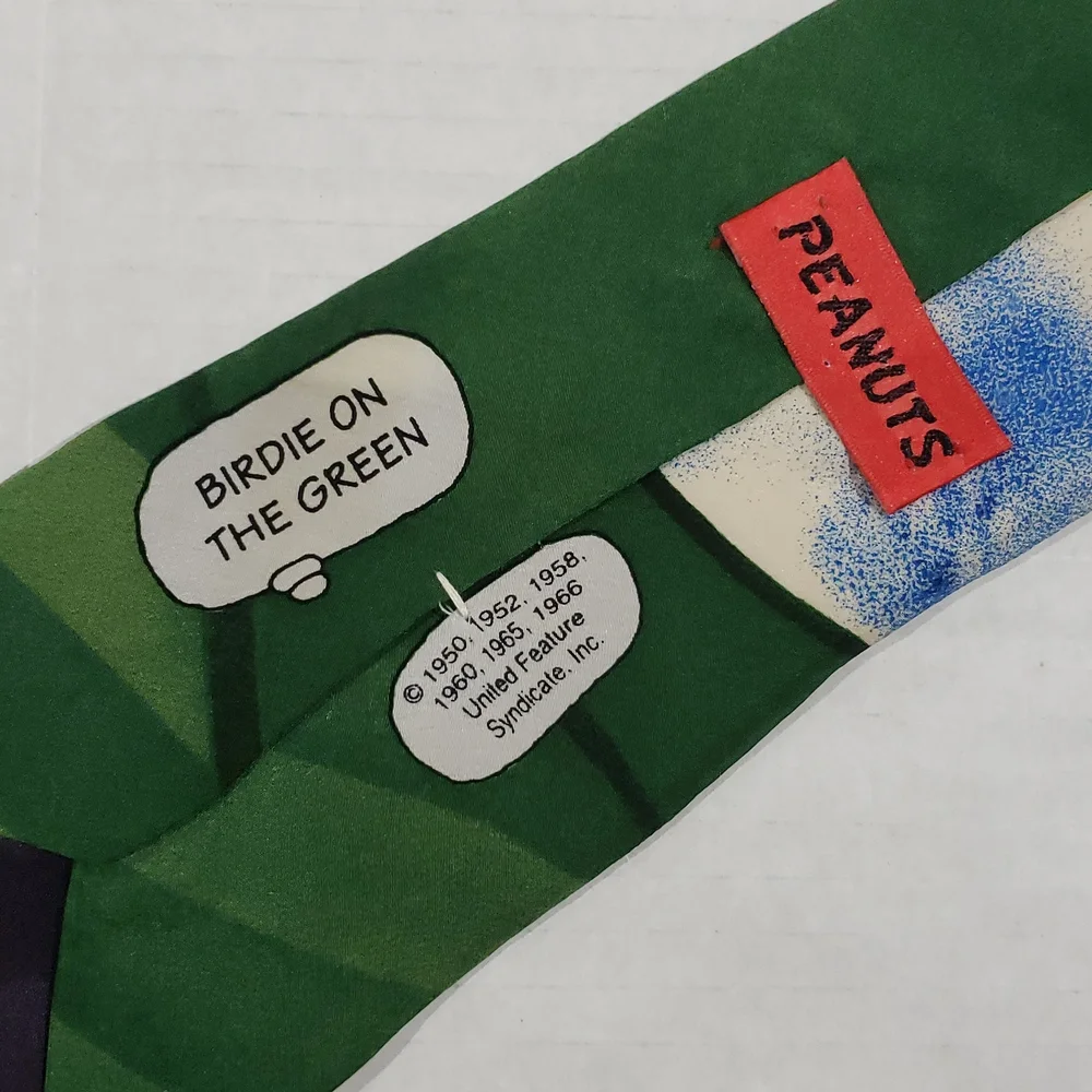 Peanuts birdie on the green golf tie snoopy